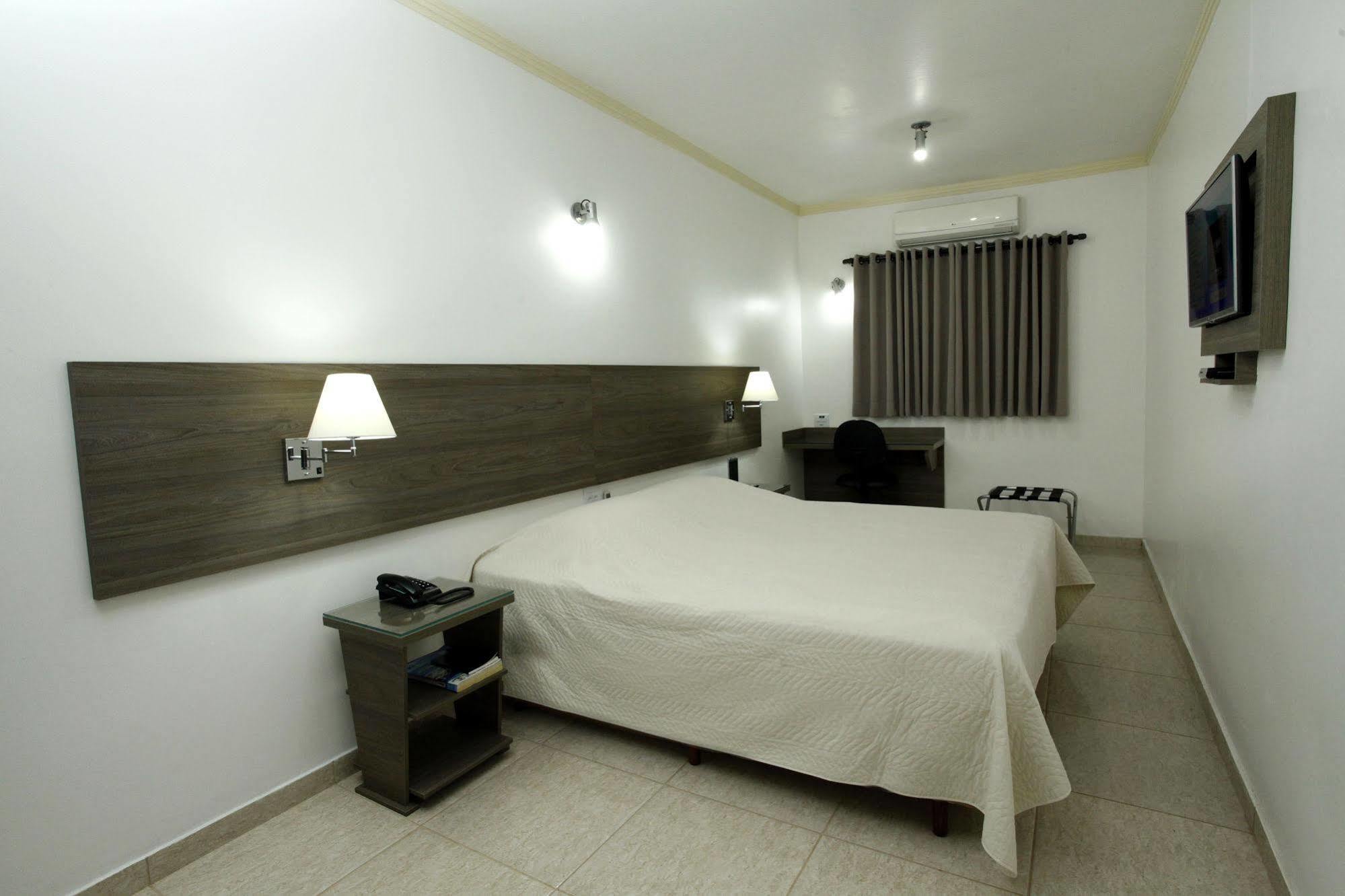Indaia Hotel Sao Carlos  Bagian luar foto