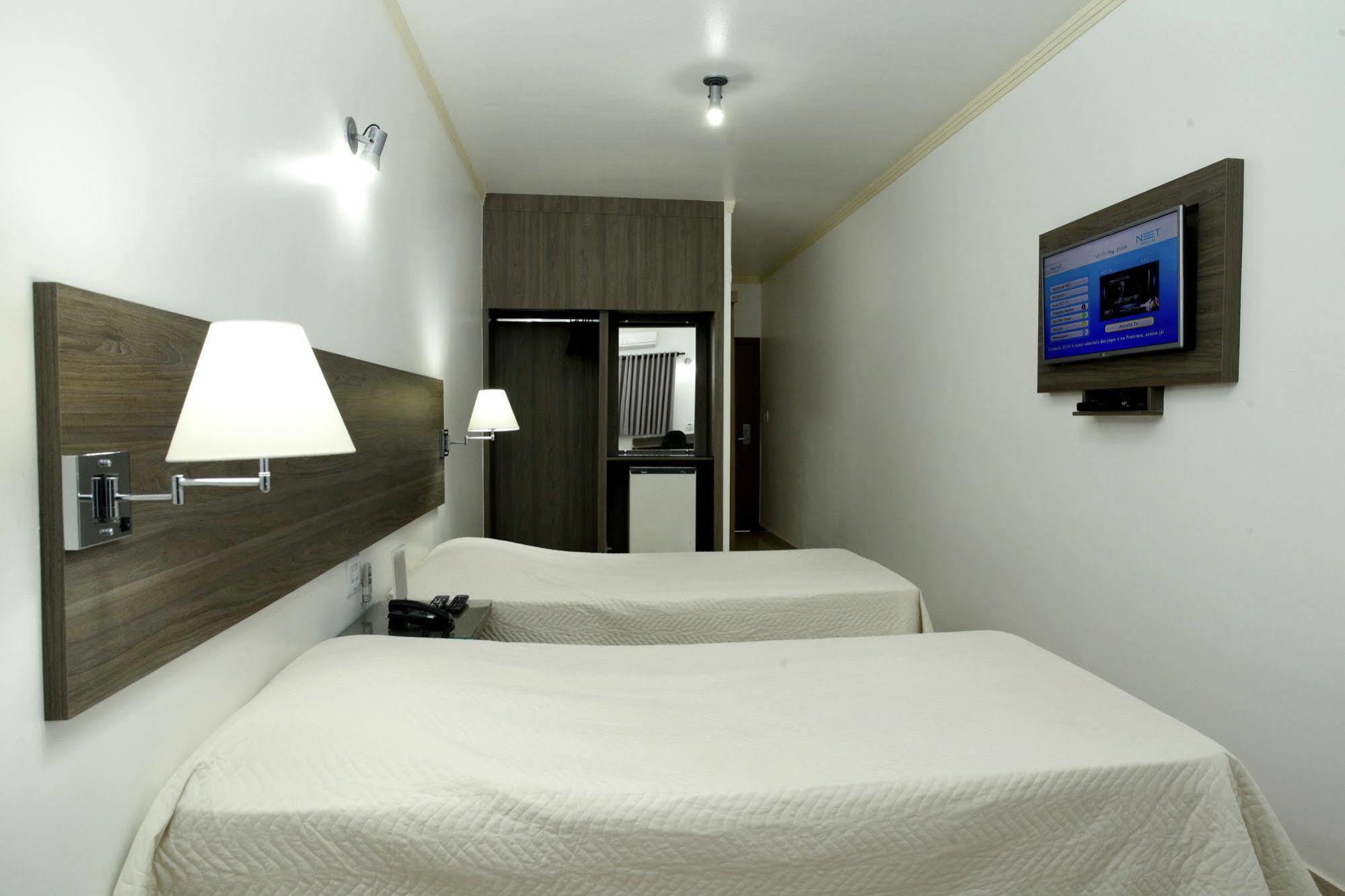 Indaia Hotel Sao Carlos  Bagian luar foto